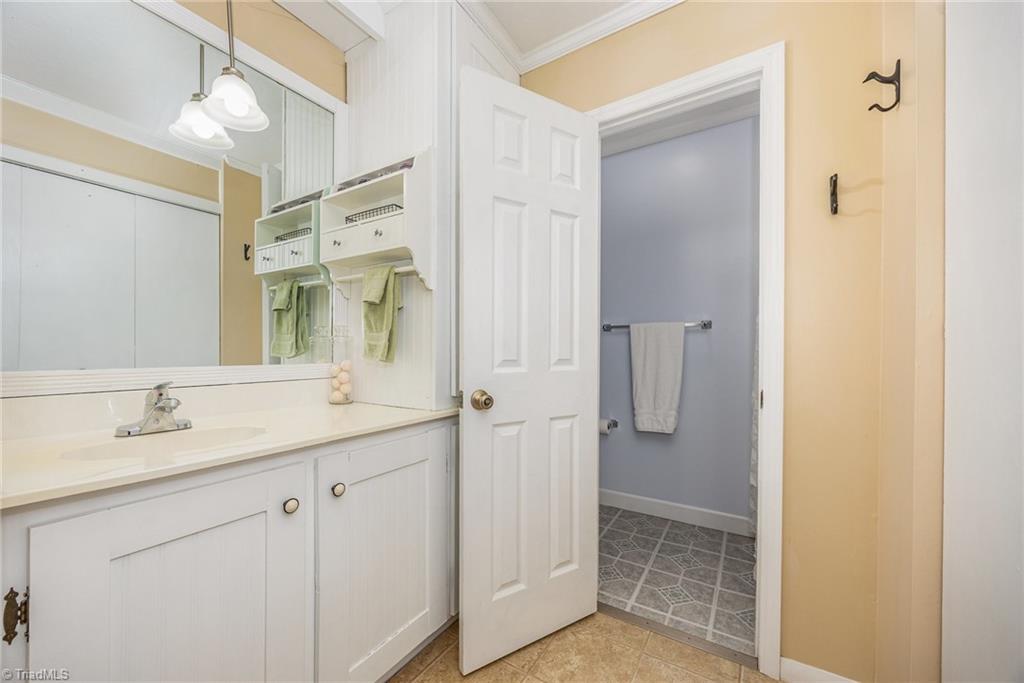 360 Country Lane, Mocksville, North Carolina image 17
