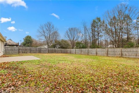 A home in Kernersville