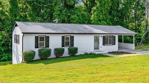 948 Sportsmans Drive Winston-Salem NC 27101