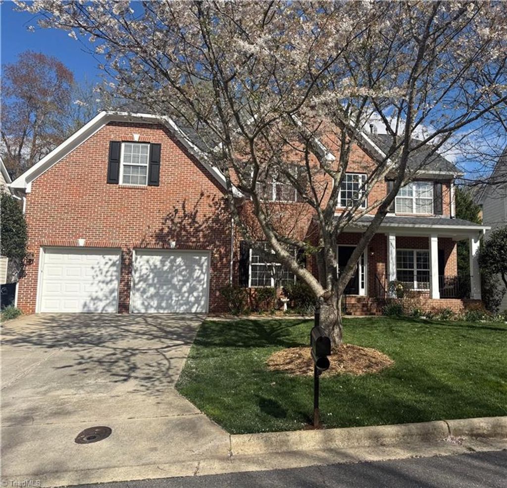 Photo of 3806 Bridlington Drive, Greensboro, NC 27455 (MLS # 1212705)