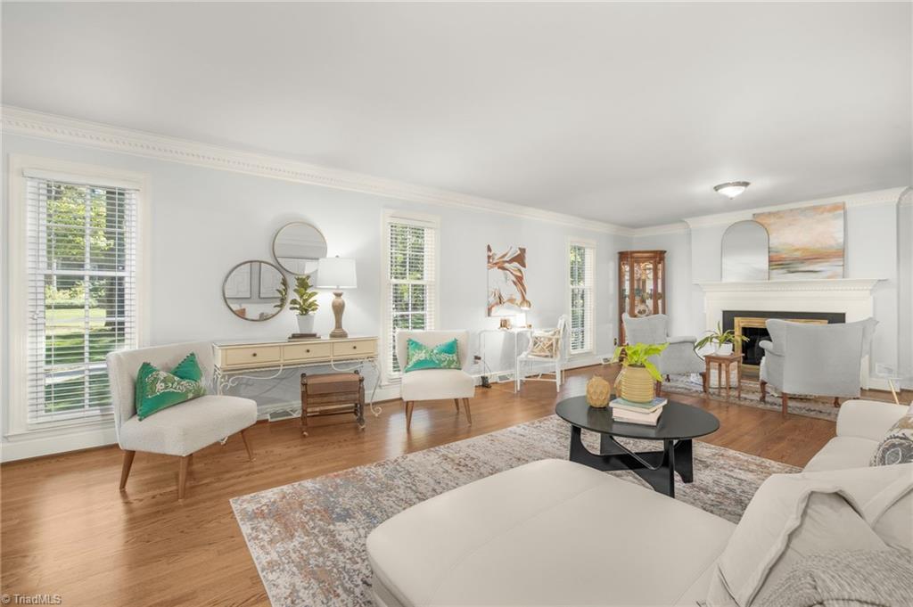 Greensboro, North Carolina 27410, United States, 4 Bedrooms Bedrooms, ,4 BathroomsBathrooms,Residential,Active,188019