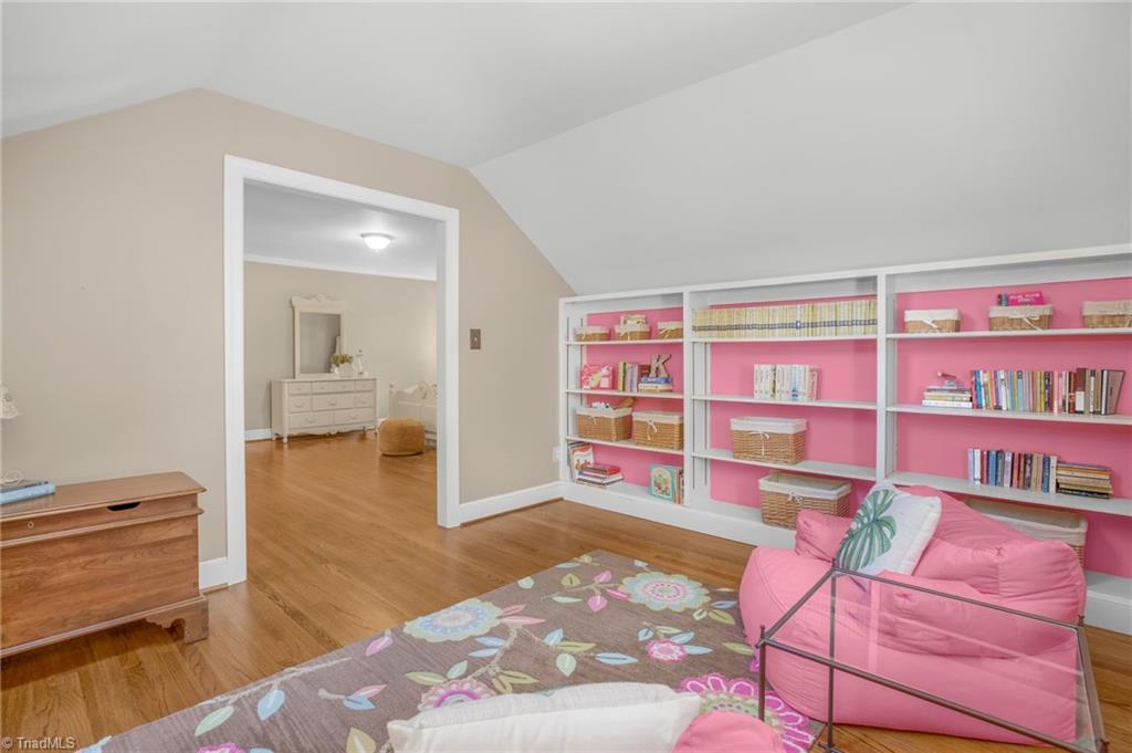 Greensboro, North Carolina 27410, United States, 4 Bedrooms Bedrooms, ,4 BathroomsBathrooms,Residential,Active,188019