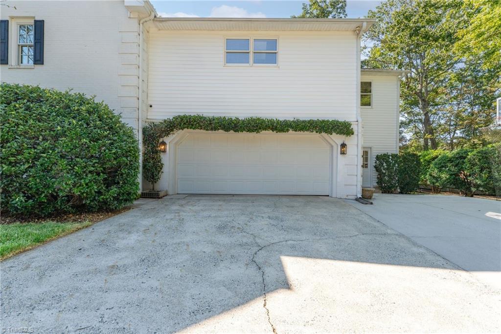 Greensboro, North Carolina 27410, United States, 4 Bedrooms Bedrooms, ,4 BathroomsBathrooms,Residential,Active,188019