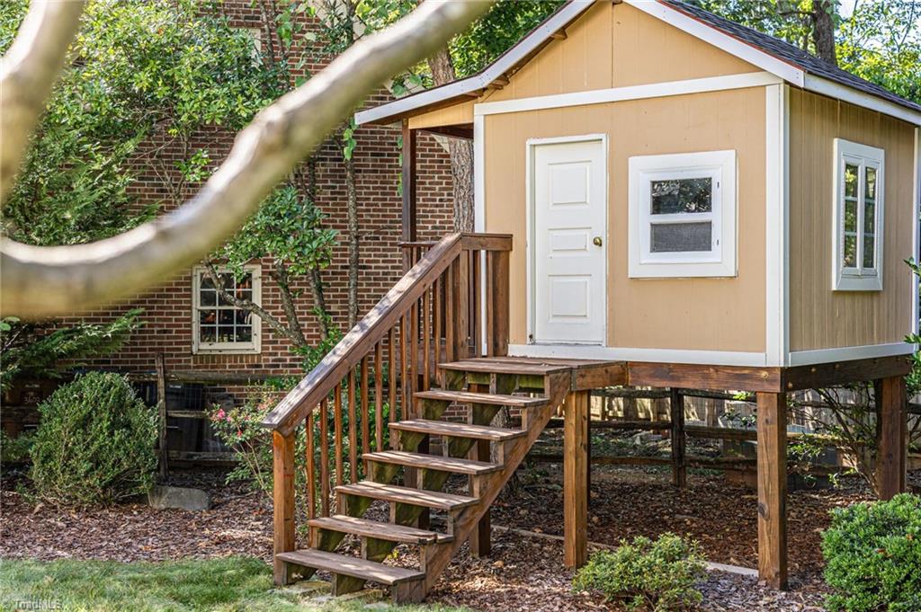 Greensboro, North Carolina 27410, United States, 4 Bedrooms Bedrooms, ,4 BathroomsBathrooms,Residential,Active,188019