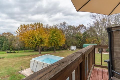 A home in Mount Airy