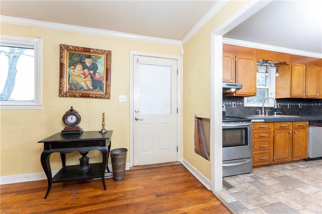 306 Plemmons Road, Lewisville, North Carolina image 4