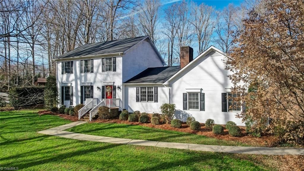 Photo of 262 Glendale Circle, Eden, NC 27288 (MLS # 1207729)