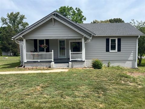 Homes For Sale - 155 Hilda Drive<br/> Mount Airy, NC 27030