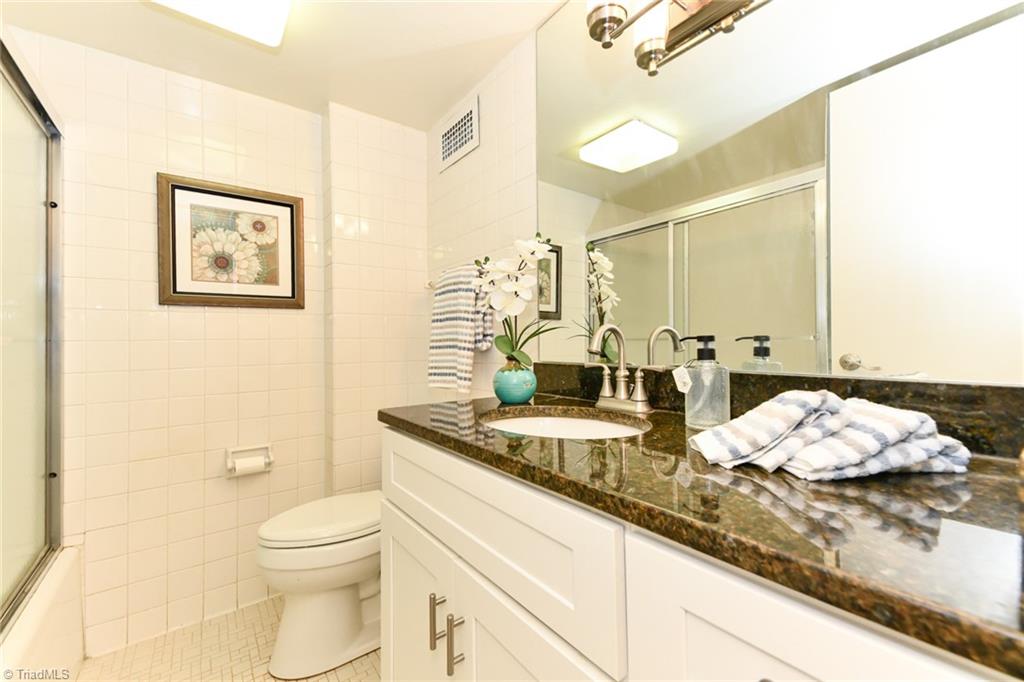 1101 N Elm Street #304, Greensboro, North Carolina image 21