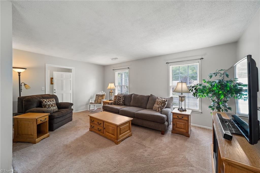 1906 Middlewood Court, High Point, North Carolina image 6