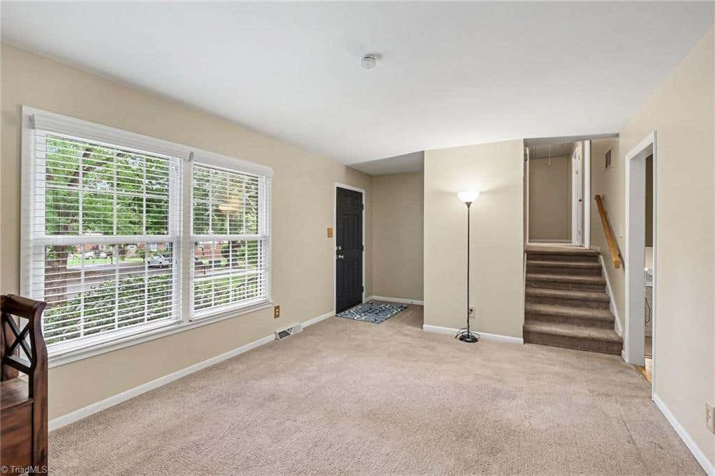 Photo of 3212 Flanders Court, High Point, NC 27265 (MLS # 1229476)