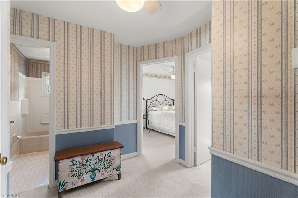 Pfafftown, North Carolina 27040, United States, 3 Bedrooms Bedrooms, ,2 BathroomsBathrooms,Residential,Active,233826