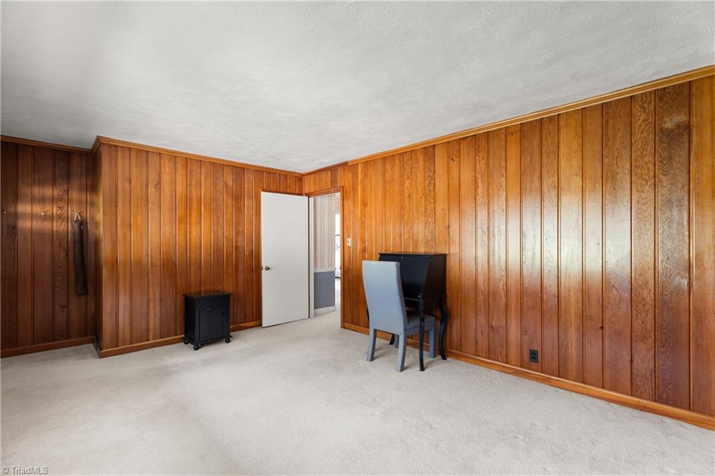 Pfafftown, North Carolina 27040, United States, 3 Bedrooms Bedrooms, ,2 BathroomsBathrooms,Residential,Active,233826