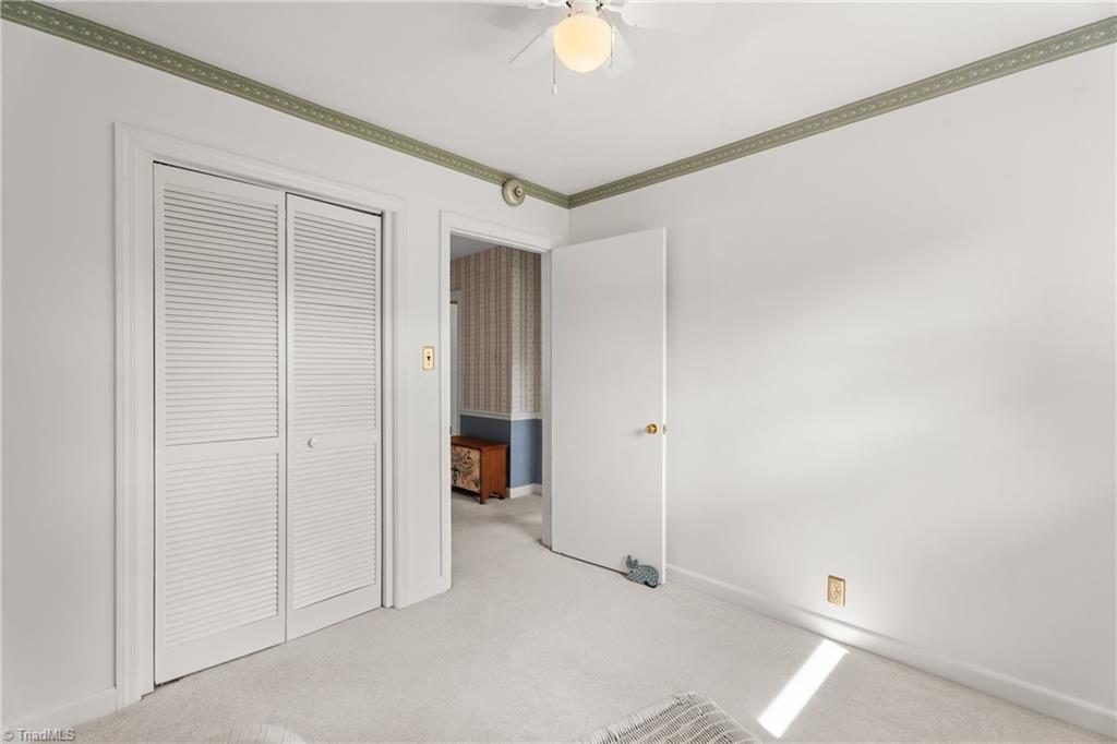 Pfafftown, North Carolina 27040, United States, 3 Bedrooms Bedrooms, ,2 BathroomsBathrooms,Residential,Active,233826