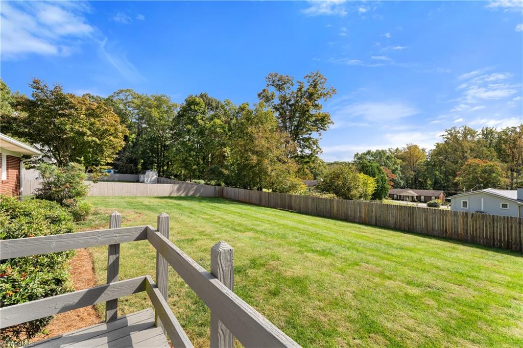 Pfafftown, North Carolina 27040, United States, 3 Bedrooms Bedrooms, ,2 BathroomsBathrooms,Residential,Active,233826