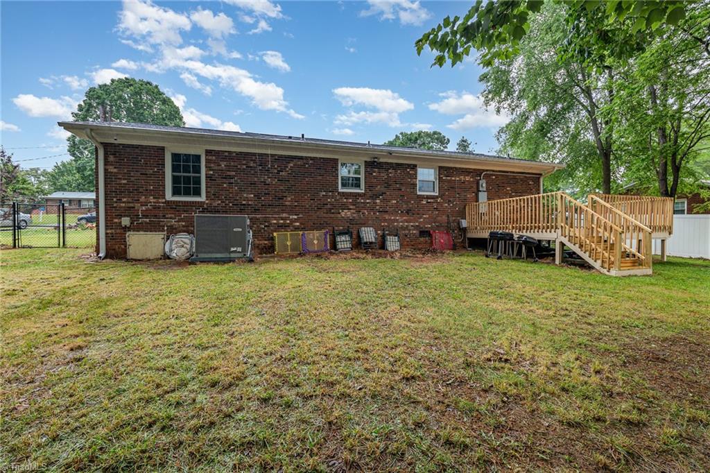 405 Homestead Drive, Gibsonville, North Carolina image 24