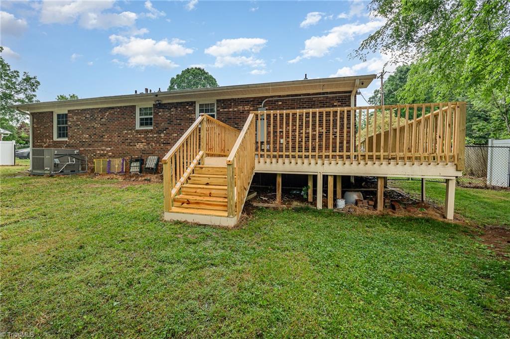 405 Homestead Drive, Gibsonville, North Carolina image 23
