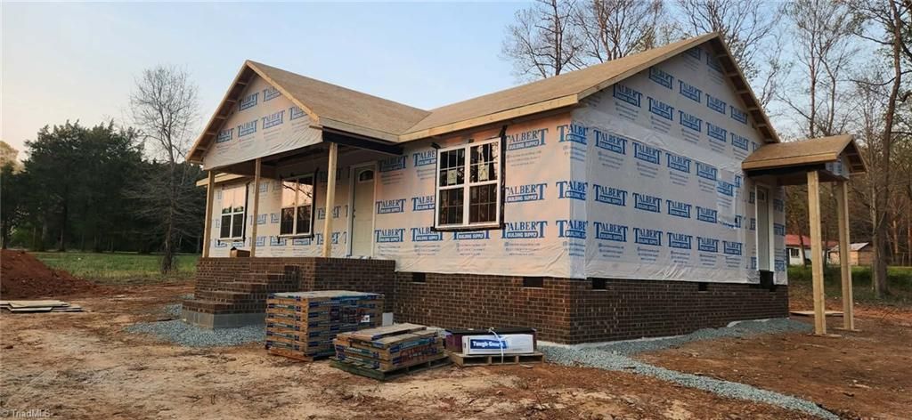 Photo of 6331 New Center Church Road, Seagrove, NC 27341 (MLS # 1213352)