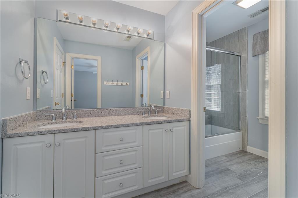 318 Winrow Drive, Jamestown, North Carolina image 33