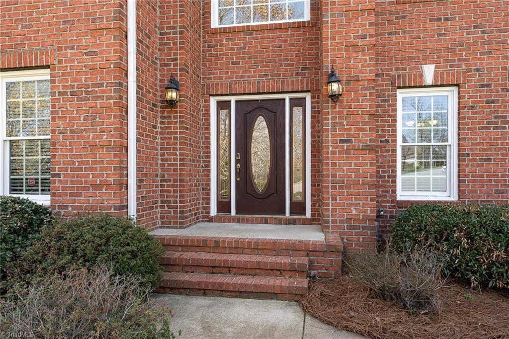 318 Winrow Drive, Jamestown, North Carolina image 4
