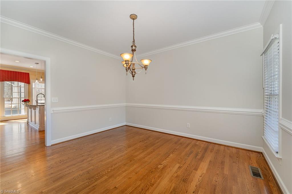 318 Winrow Drive, Jamestown, North Carolina image 10