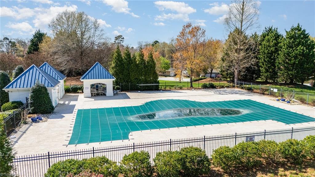 318 Winrow Drive, Jamestown, North Carolina image 48