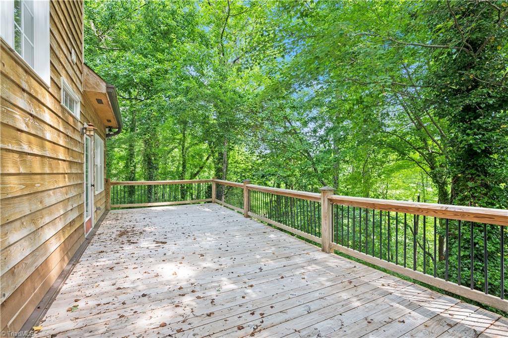 833 E Country Club Road, Mount Airy, North Carolina image 14