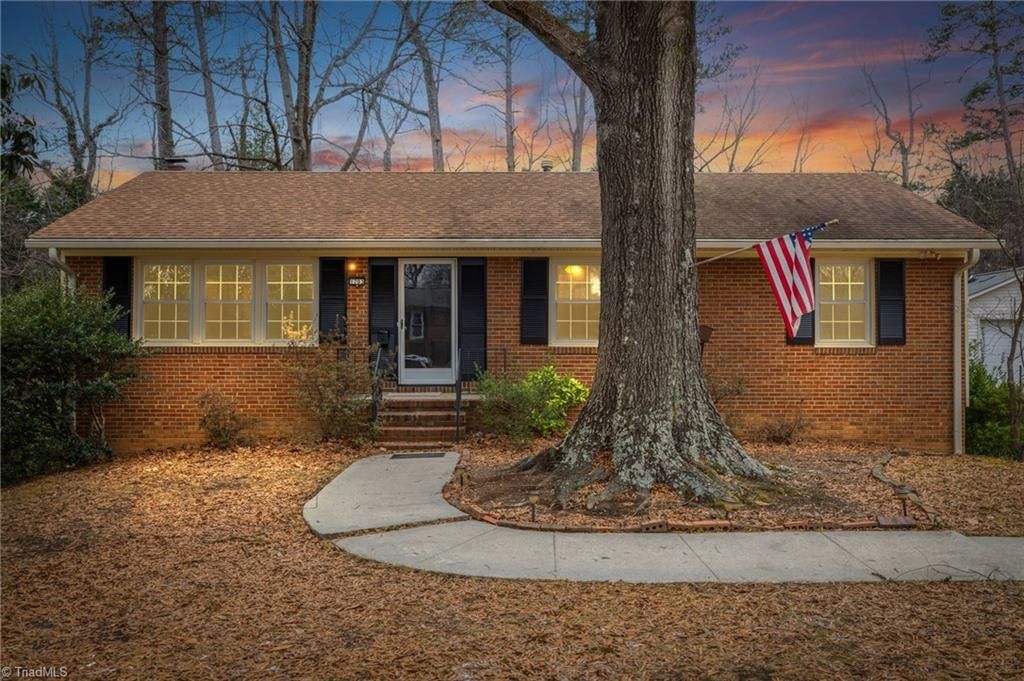 Photo of 1703 Gracewood Drive, Greensboro, NC 27408 (MLS # 1206717)
