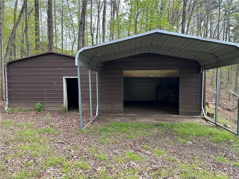 A home in Hillsville