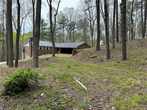 A home in Hillsville