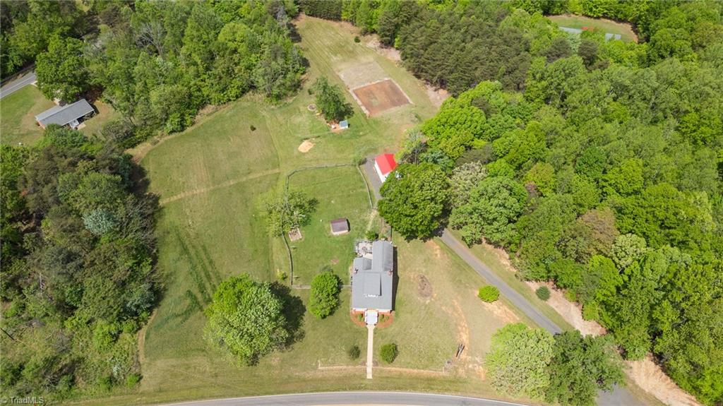 646 Center Meeting House Road, Stoneville, North Carolina image 36