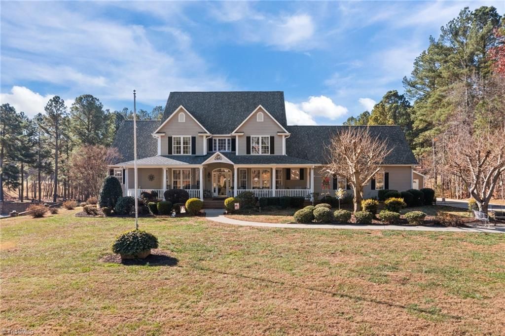 Photo of 746 Caswell Pines Clubhouse Drive, Blanch, NC 27212 (MLS # 1204098)