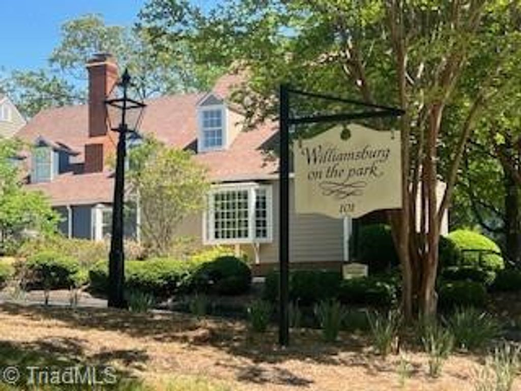 Photo of 101 N Park Drive #E, Greensboro, NC 27401 (MLS # 1216105)