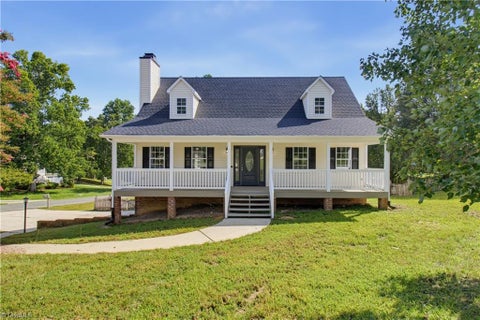 Homes For Sale - 517 Union Pointe Lane<br/> Lexington, NC 27295