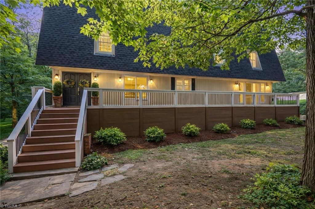 Photo of 4806 Trailwood Drive, Greensboro, NC 27407 (MLS # 1205831)