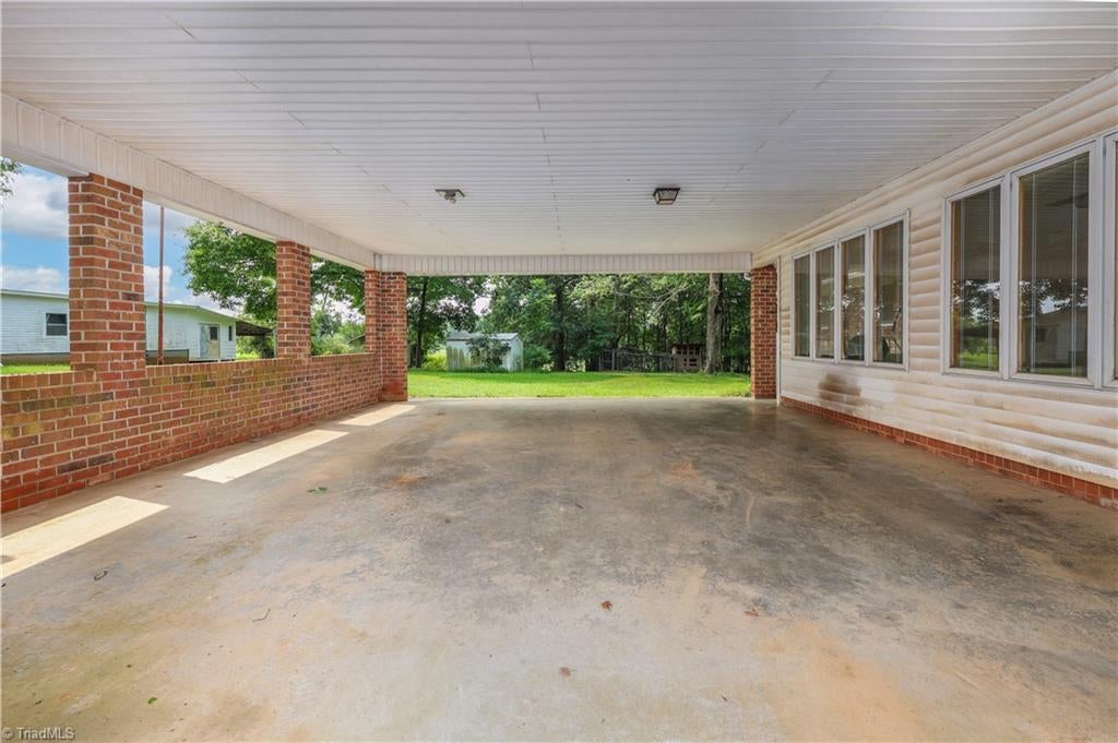 4988 Amick Ln, Liberty, NC, 27298, USA, 3 Bedrooms Bedrooms, ,3 BathroomsBathrooms,Residential,Active,4988 Amick Ln,1229342