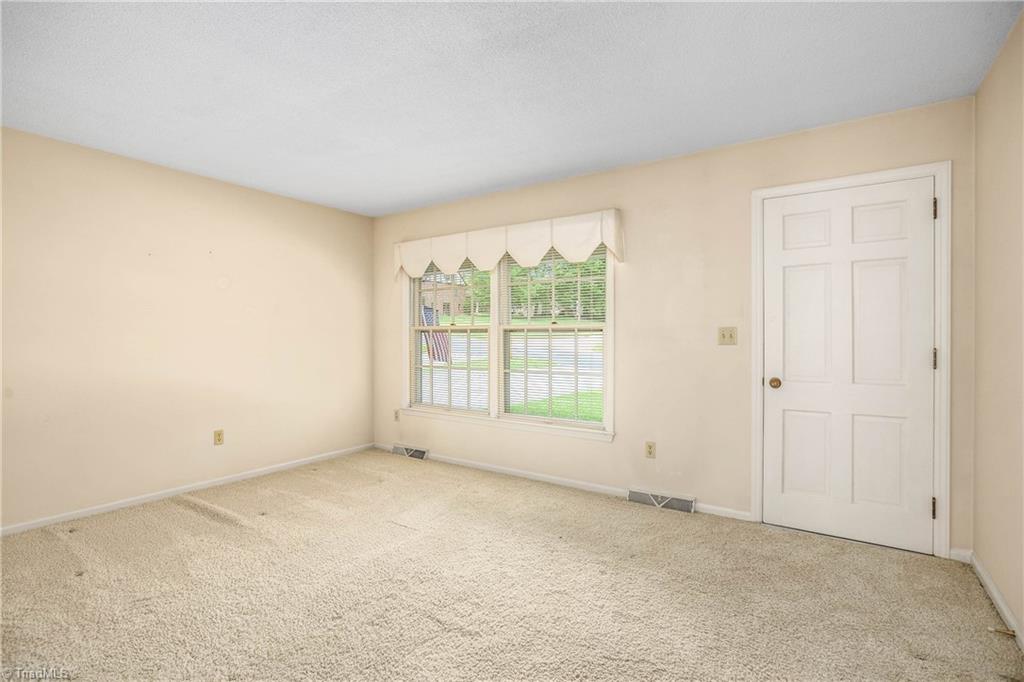 705 Memorial Park Drive, Thomasville, North Carolina image 6