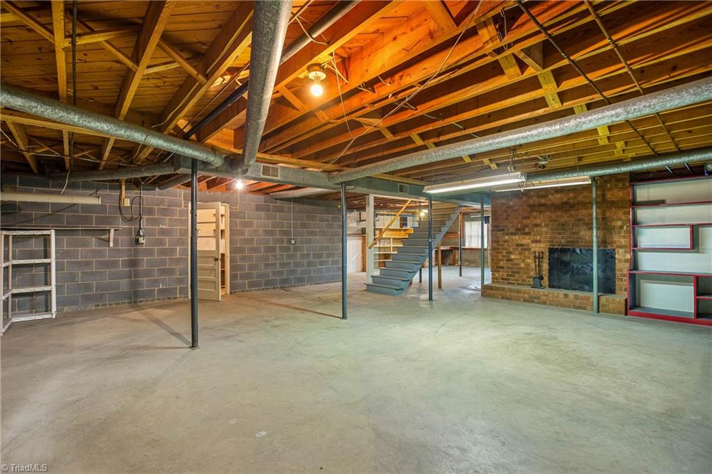 705 Memorial Park Drive, Thomasville, North Carolina image 27