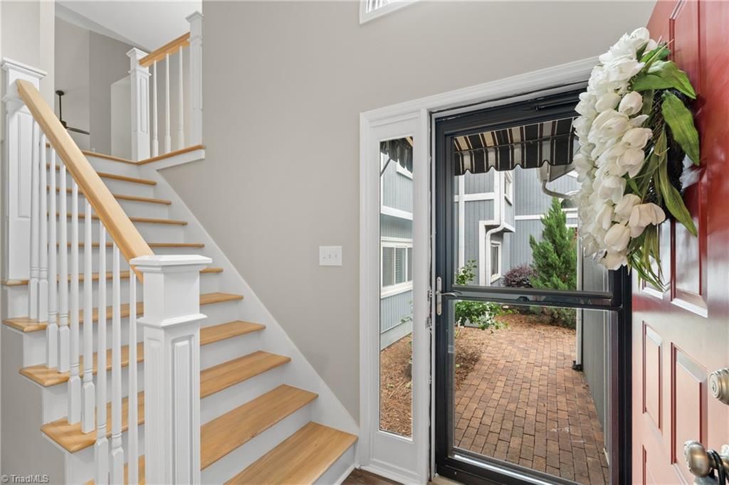 Photo of 109 Pembrooke Ridge Court, Bermuda Run, NC 27006 (MLS # 1219121)