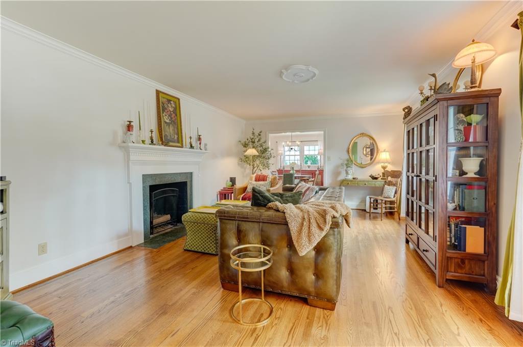 105 Irving Park Court