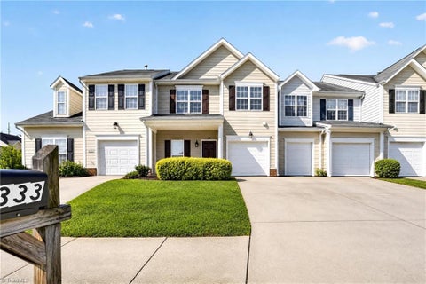 Townhouse For Sale - 4333 Alderny Place<br/> Guilford County, High Point, NC 27265