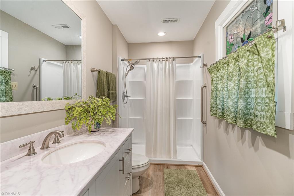 1630 Bright Leaf Road, Pfafftown, North Carolina image 18