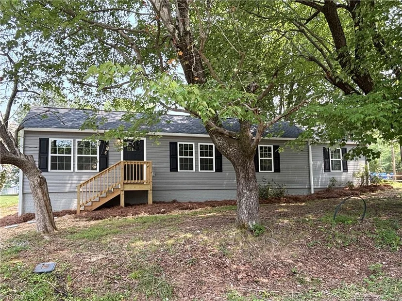 116 Gerry Street, photo 1 of 12