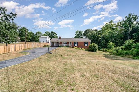 A home in Thomasville