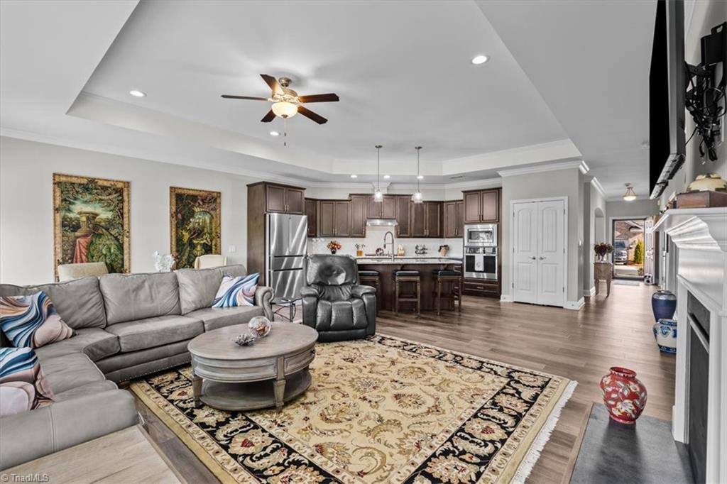 3734 Echo Forest Trail