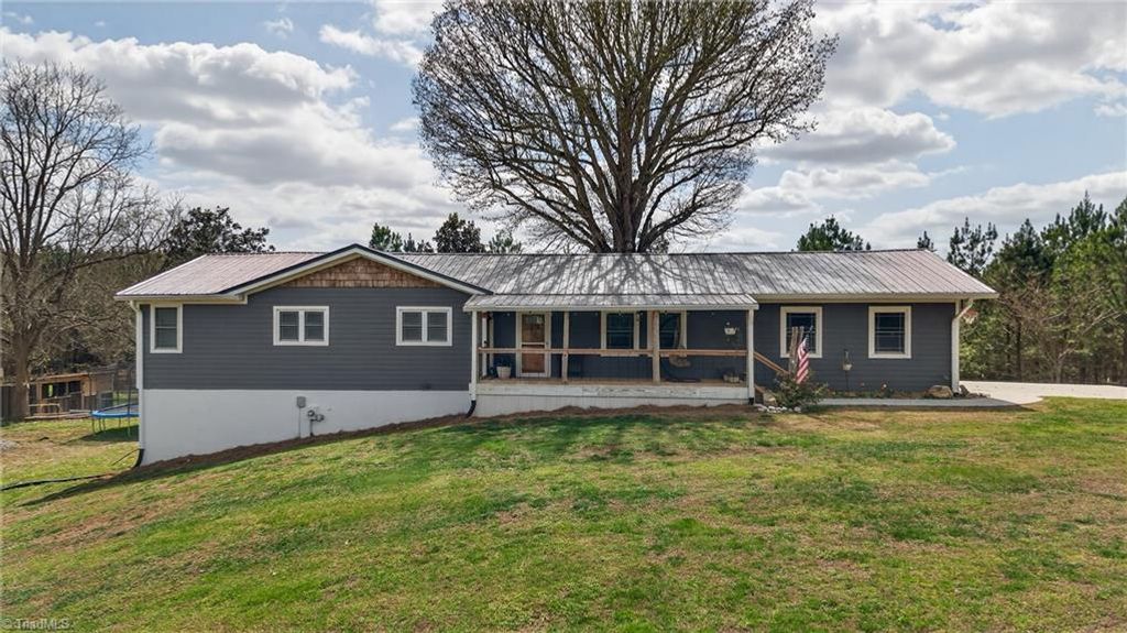 Photo of 1473 Varner Road, Denton, NC 27239 (MLS # 1214465)