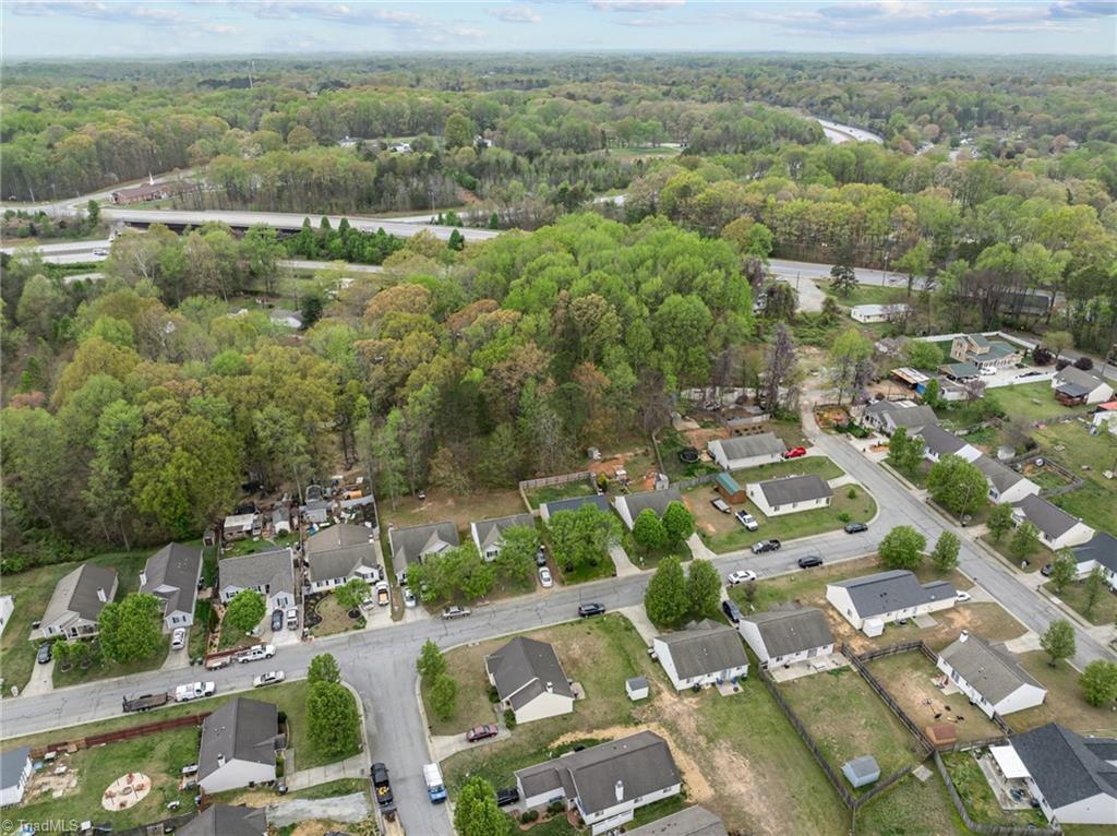 3604 Dartford Drive, Greensboro, North Carolina image 35