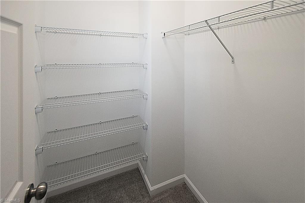 Greensboro, North Carolina 27405, United States, 3 Bedrooms Bedrooms, ,3 BathroomsBathrooms,Residential,Pending,57098