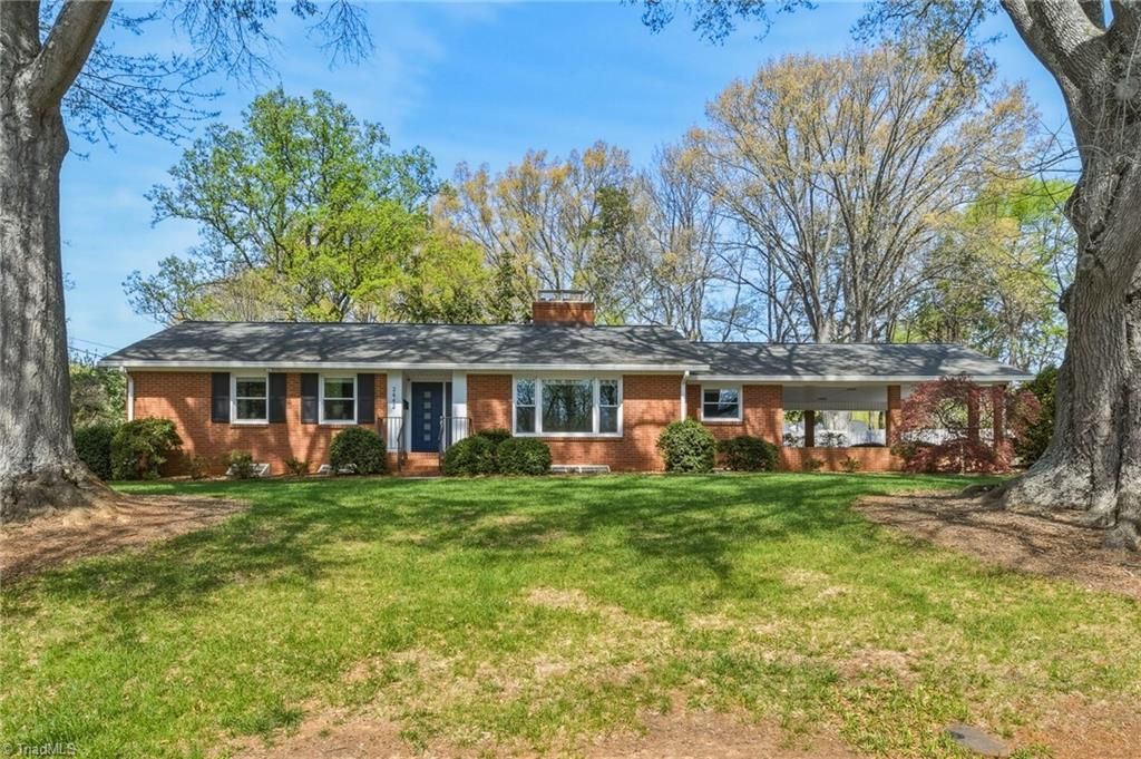Photo of 2442 Greenwich Road, Winston-Salem, NC 27104 (MLS # 1214010)