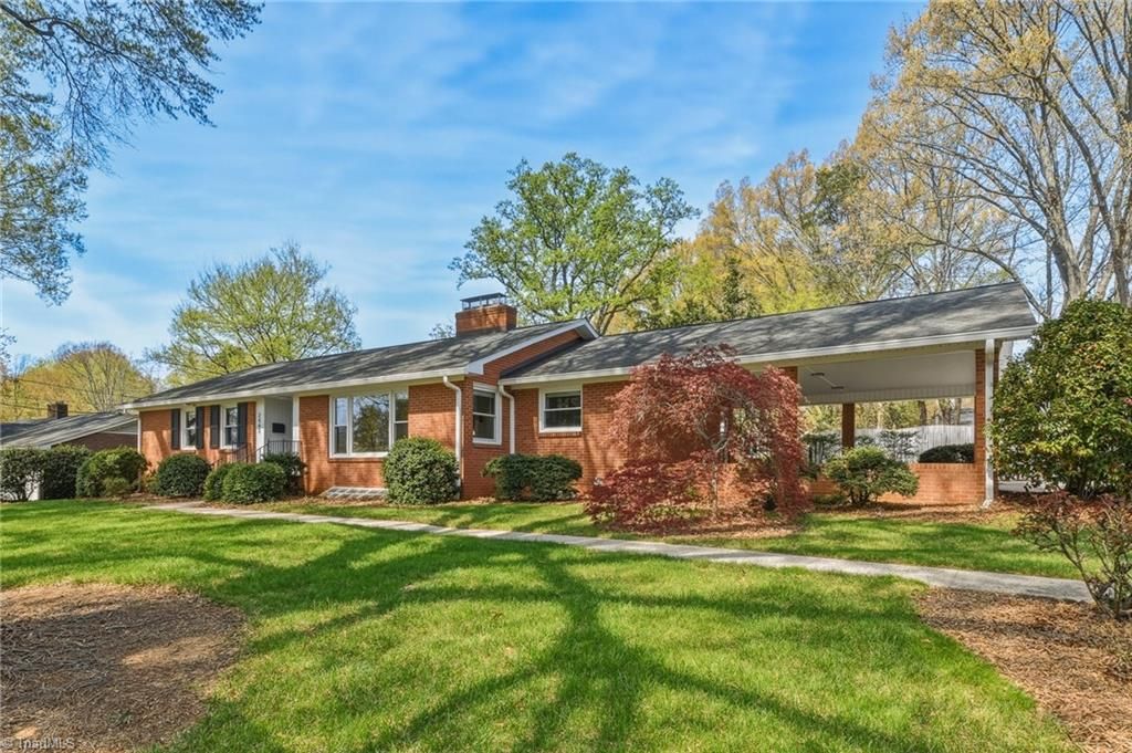 Photo of 2442 Greenwich Road, Winston-Salem, NC 27104 (MLS # 1214010)